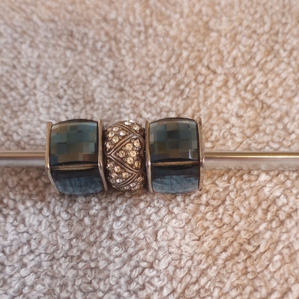 Brighton Bead Bundle Blue  with Sparkling Crystals and Unique Shape - Picture 2 of 3
